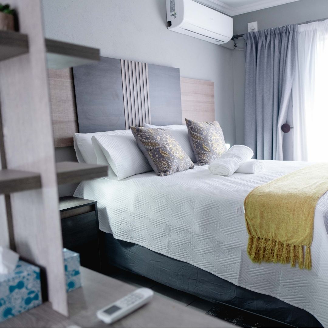 Luxe Bedrooms — gold throw